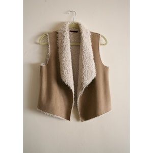 Super soft, chic, faux fur vest